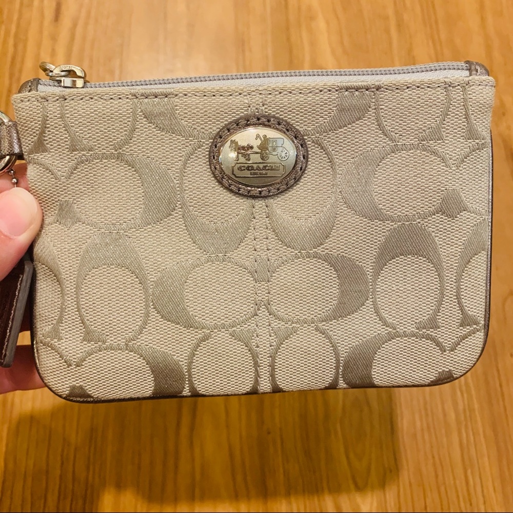 Coach silver/grey wristlet